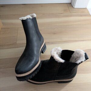TOMS Bennet Black Faux Fur Water Resistant Leather Boot (Size W's 8, no box)